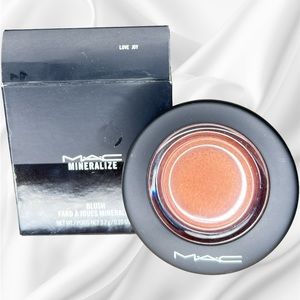 M.A.C MINERALIZE BLUSH -- Love joy